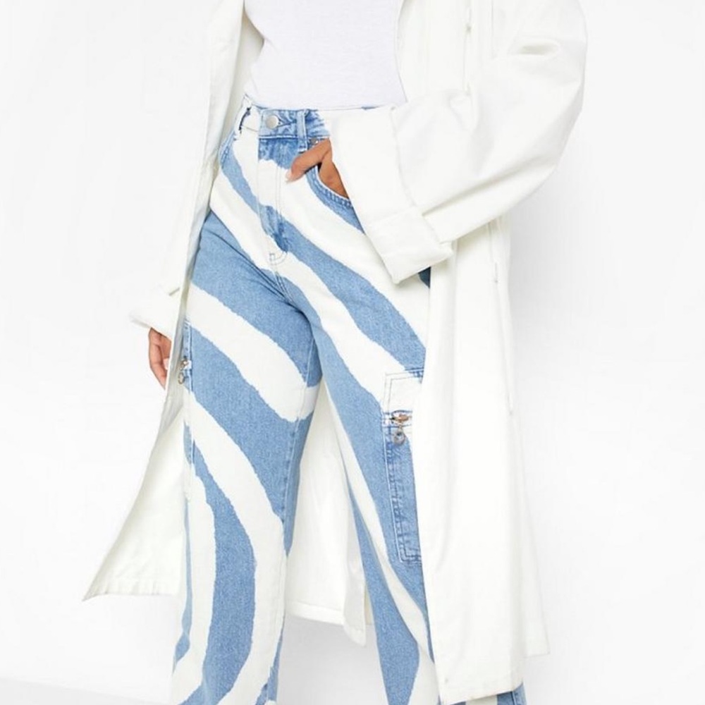 Blue and White Striped Boohoo Jeans